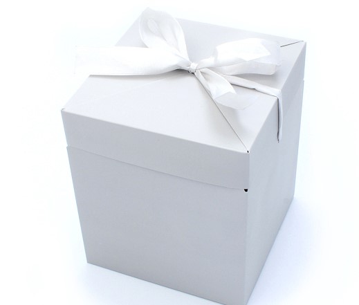 Gift Boxes With Ribbon