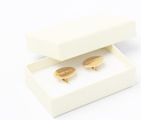 Cream Cufflink Box With Gold Cufflinks