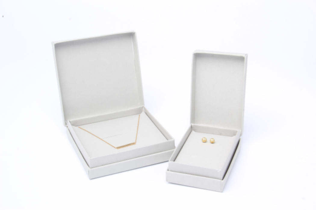 Gift boxes for jewellery - dove grey presentation boxes