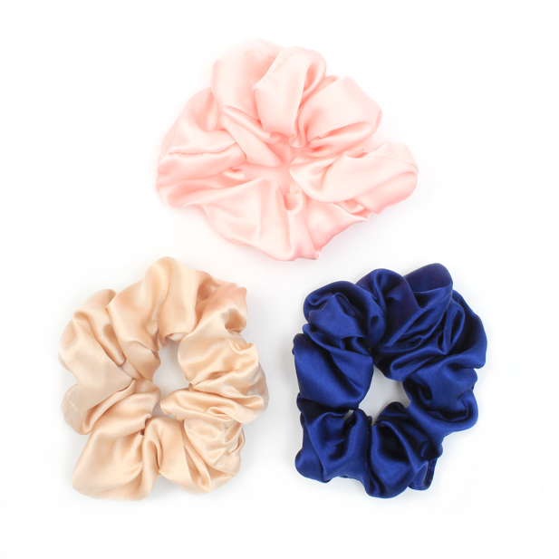 Silk scrunchie