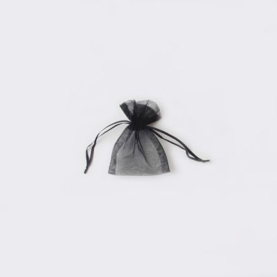 10x7.5cm. Black organza bag.
