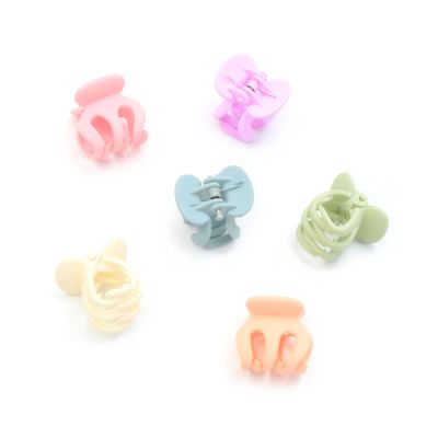 Card of 6 pastel mini clamps 2cm