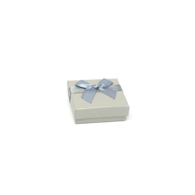 6x6x2.1cm Silver grey gift box with ribbon bow.