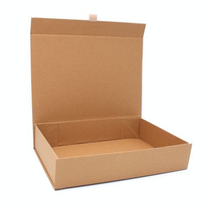 FAULTY. 31x22x6.5cm. Kraft fold flat gift box. Magnetic closure