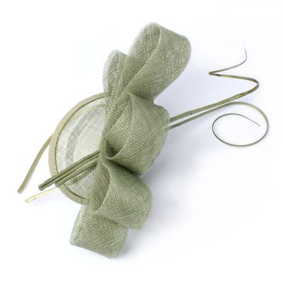 Style Zara. Sinamay fascinator on an aliceband with decorative quills