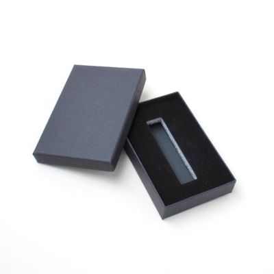 Size: 11.5x7.5x2.2cm Black gift box. Special insert