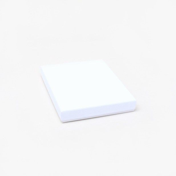 14x11x2cm. White gift box. main product photo