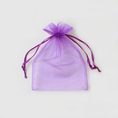 Size: 22x15cm Purple organza bag
