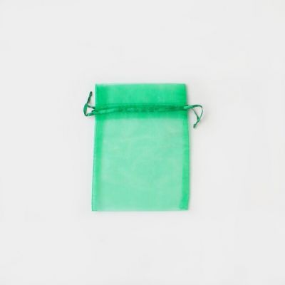 Size: 15x11cm Green organza bag