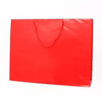 Size: 27.5x36x10cm Glossy red gift bag