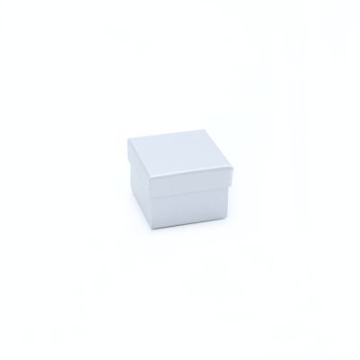 Ring box. 5x5x3.5cm. Silver Grey gift box.
