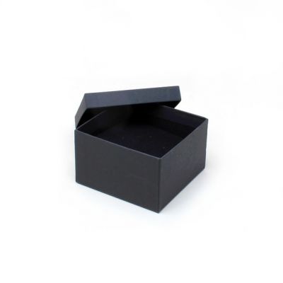 Bangle box. 10x10x6cm. Black gift box.