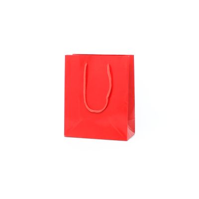 15x12x6cm. Matt finish Red gift bag