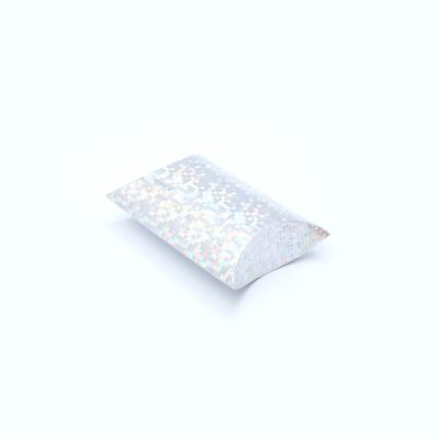 Size: 9x8x3cm Silver holographic pillow pack box