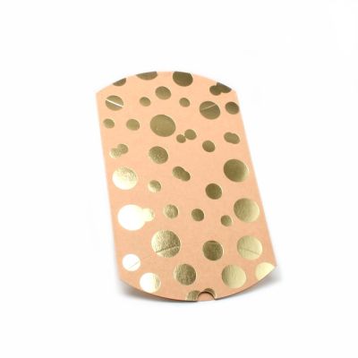 13x12.5x5cm. Gold metallic polka dot printed kraft paper pillow pack