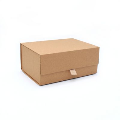 Size: 22x16x9.5cm. Kraft Fold Flat Gift Box With Magnetic Closure