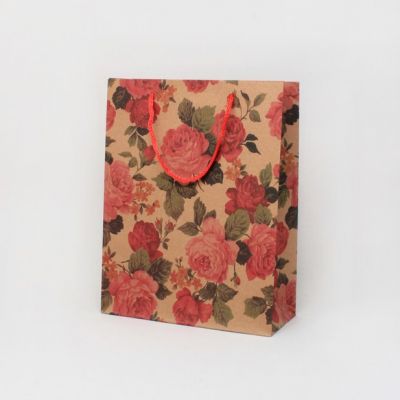 Size: 24x19x8cm Brown floral print gift bag