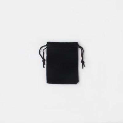 Size: 9x7cm. Black flocked velvet gift bag