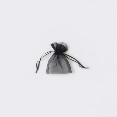 Size: 10x7.5cm Black organza bag