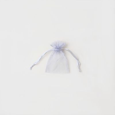 10x7.5cm. Silver Grey organza bag.