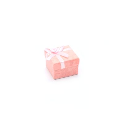 Ring box. 5x5x3cm. Ribbon detail gift box