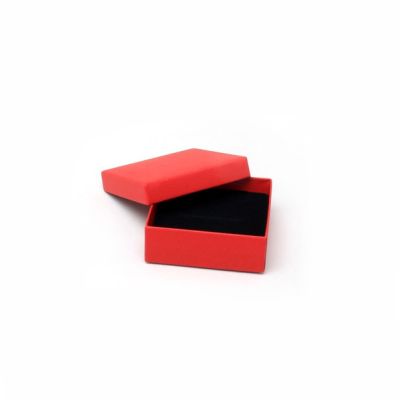 Necklace / Bracelet box. 9x9x3cm. Red gift box.