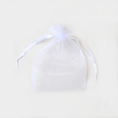 Size : 22x15cm White organza gift bag
