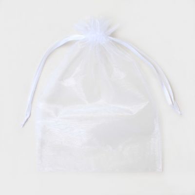 Size : 30x21cm White organza gift bag