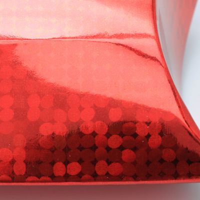Size: 6.8x6x2.5cm Red holographic pillow pack box