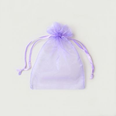 Size: 22x15cm Lilac organza gift bag