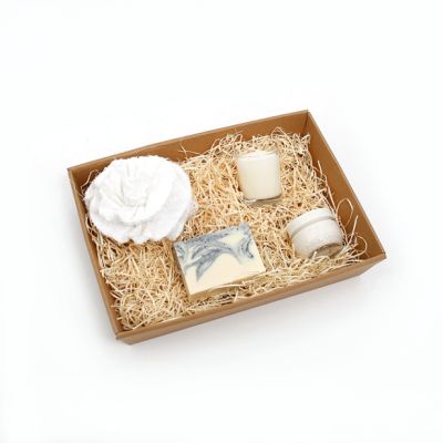 Size: 30x22x6cm. Kraft Hamper Tray Box