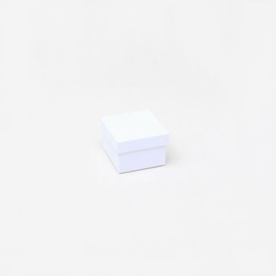 Ring box. 5x5x3.5cm. White gift box.