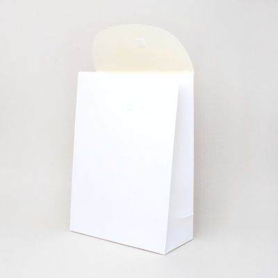 Size: 27x19x9cm White velcro gift box