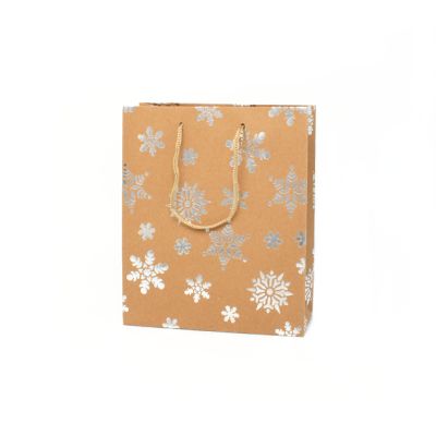 21x18x8cm. Snowflake print kraft paper gift bag
