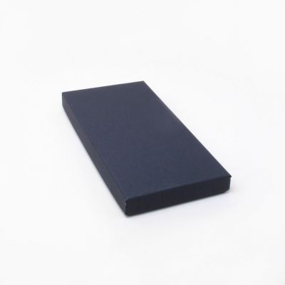 Size: 22.5x11.5x2cm Black DL size gift box