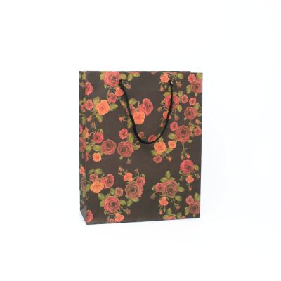 24x19x8cm. Foral print black kraft gift bag