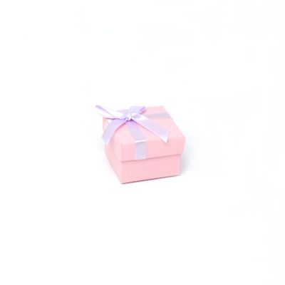 Ring box. 5x5x3.5cm. Pink gift box with lilac bow.