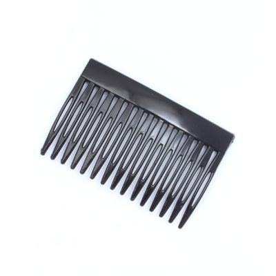 Card of 4 Black combs 7cm