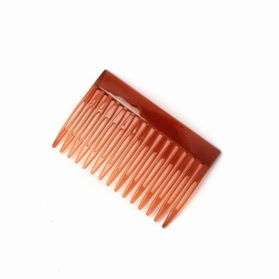 Card of 4 Tort combs 7cm