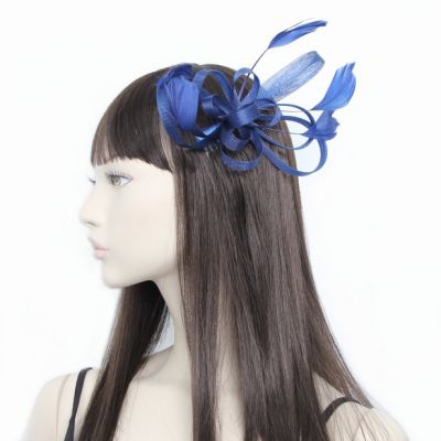 © Style Maisy. Navy looped fascinator on a side comb