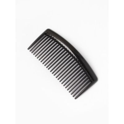 Card of 4 black combs 9cm