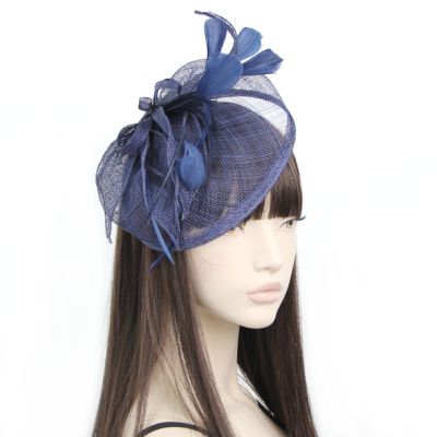 © Style Olivia. Sinamay hatinator on an aliceband