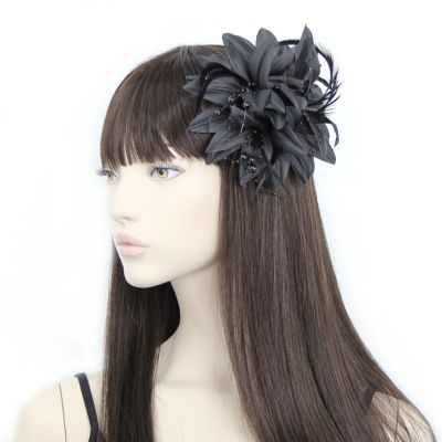 © Style Jasmin. Black fabric flower fascinator on a clip and pin