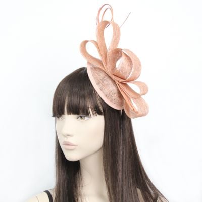 © Style Zara. Large ostrich quills fascinator on an aliceband