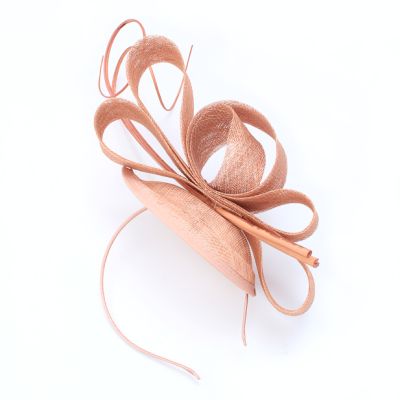 © Style Zara. Ostrich quills fascinator on an aliceband