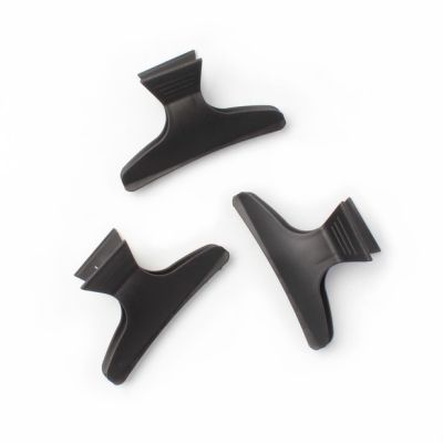 Black hairdresser clamps 8cm. Bulk Packed in 12s.