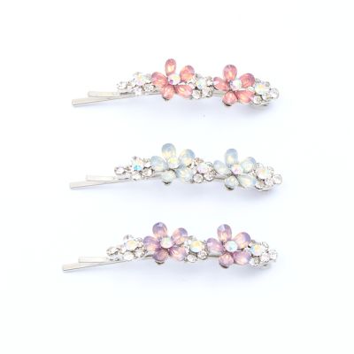 Card of 2 beaded resin flower grips 6cm