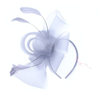 Style Jackie. Looped net fascinator on an aliceband