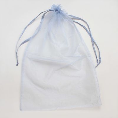60x38cm. Silver Grey organza bag.