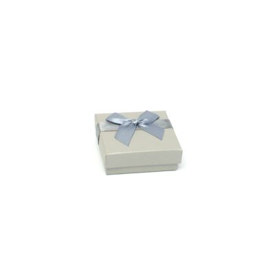6x6x2.2cm Silver grey gift box with ribbon bow.